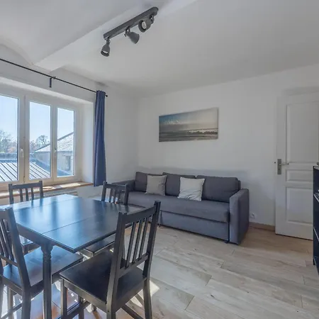 בית נופש Pluto In Centre With Garage *